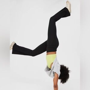 NWT- Offline By Aerie The Hugger Foldover Flare Leggings size: S